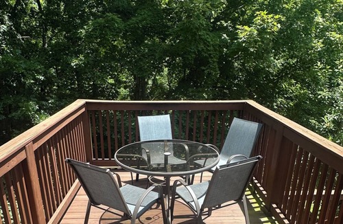 Latonia House | Beautiful hilltop home in the rolling hills of southern Ohio and Cincinnati.