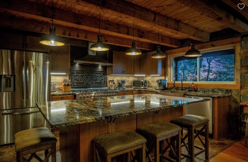 Wolf Laurel Cabin | Beautiful Log Home with Hot Tub, Sauna + Stunning Mountain Views – Featured on HGTV & Disney!