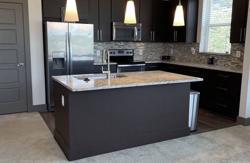 Rockville Apartment | BEAUTIFUL LUXURY APARTMENT IN ROCKVILLE MD!