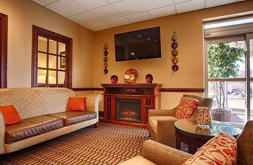 Bridgeport Hotel | Best Western Plus Bridgeport Inn