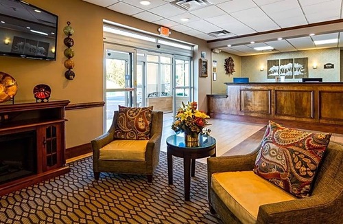Bridgeport Hotel | Best Western Plus Bridgeport Inn