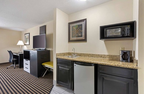 Searcy Hotel | Best Western Plus Searcy Inn