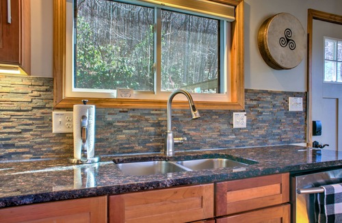 Swannanoa House | Big Mountain View’s - Hiking - Quite Nature Emerson