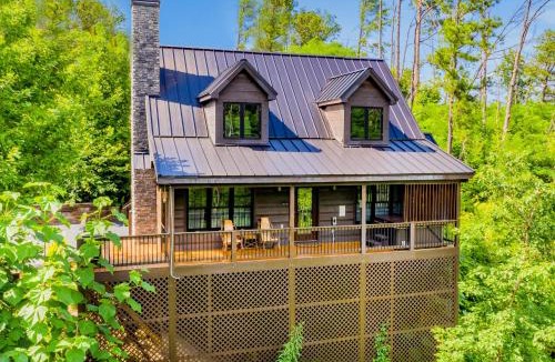 Chalet Village North House | Black Bear Cabin by Stony Brook Cabins