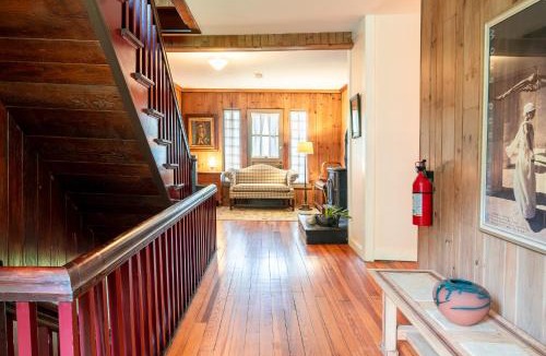 Black Mountain Bed & Breakfast | Black Mountain Inn