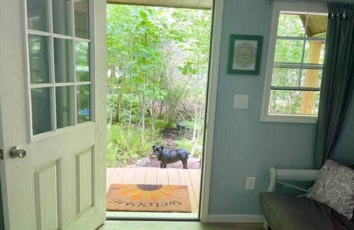 Green Mountain Apartment | Bliss Bungalow: Serenity by a Stream