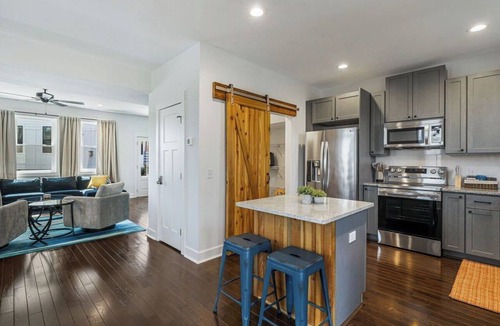 Woodfin House | Blue Ridge House with Hot Tub - 205