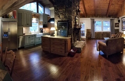 Burnsville Cabin | Blue Ridge Mountain Retreat with Cozy Firepit Terrace.
