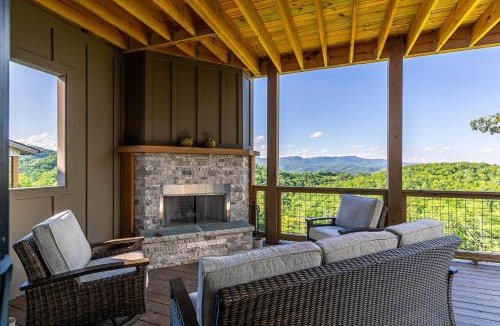 Lenoir House | Blue Ridge Sanctuary at Blue Ridge Mountain Club