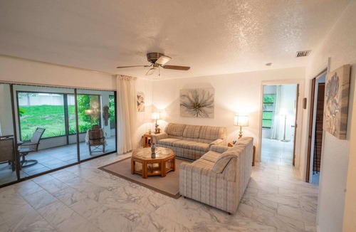 Arcadia Historic District House | BnB Hyperion | Spacious 3B Home w Lanai, Boat Ramp
