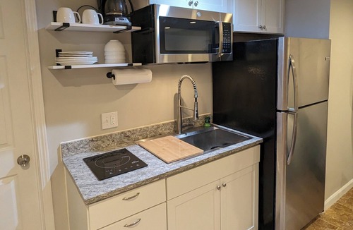 Augusta Apartment | Bourbon Getaway - Walk to Distillery & Riverfront