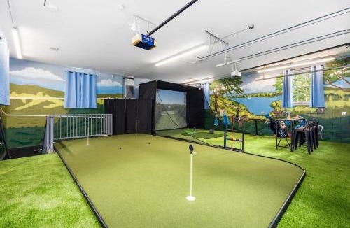 Frankfort House | Bourbon Trail Estate! Golf Sim, Speakeasy, 14