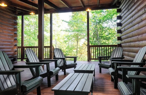 Rogers Cabin | Breezeway Cabin 2 Cabins w/Hot tub, patio