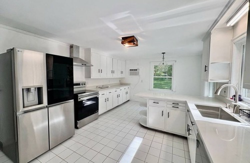 South Brookline House | Brookline Family Retreat