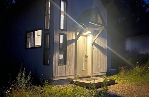 Rangeley House | Cabin 5- The Hearthside