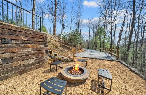 Apple Ridge House | Cabin At Blackberry Crest