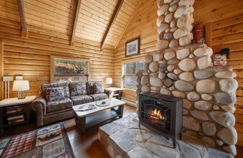 Apple Ridge House | Cabin At Blackberry Crest