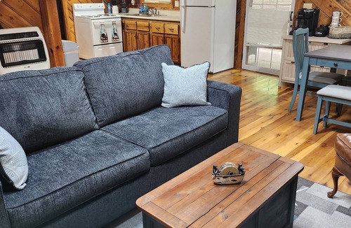 Wellington Cabin | Cabin at Cave Run Lake /Red River Gorge
