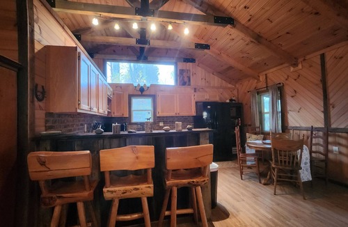 Frank Cabin | Cabin Near Still Waters