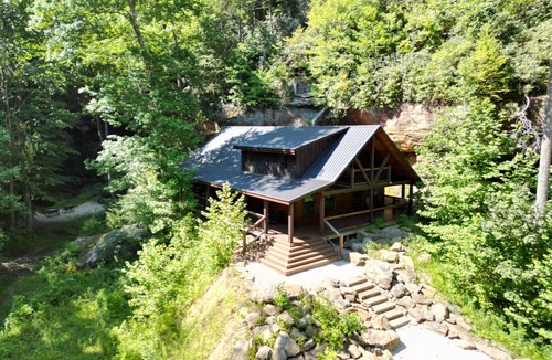 Slade Cabin | Cabin of Freedom Falls |Private Waterfall, Hot Tub | Secluded & Luxury Log Cabin Retreat