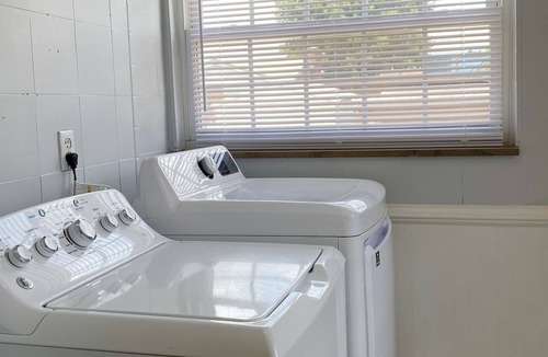 South Charleston House | Camp Home Away