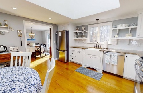Dennis House | CapeCodProperty 178: Spacious 6BR home in Dennis, perfect for family getaways!