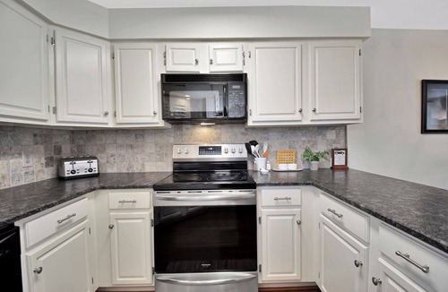 Blowing Rock Condo | Cardinal 202 | Fireplace, Restaurant, Pool, Spa
