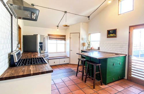 Marfa House | Casa Verde Charming Adobe 3-bedroom 2-bath house with yard in Marfa