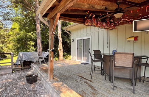 Foster Cottage | Charming 1-bdrm, lake cottage-close to the Ark Encounter