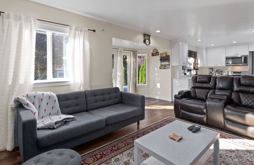 Seattle Hill-Silver Firs House | Charming Bothell Villa