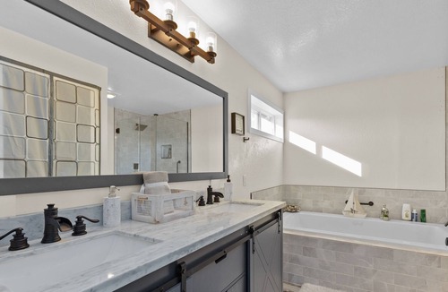 Seattle Hill-Silver Firs House | Charming Bothell Villa