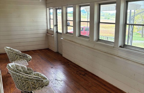 Wallingford House | Charming country home on 433 acres