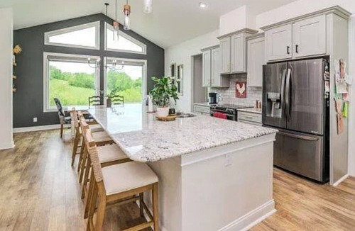Moorefield House | Charming Kentucky Ranch Sharpsburg Ky
