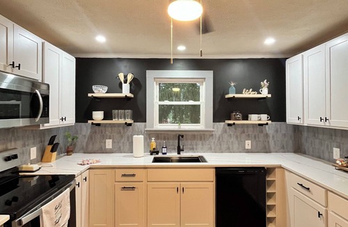 Woodfin Cottage | Charming Purple Cottage located 10 minutes from Downtown Asheville