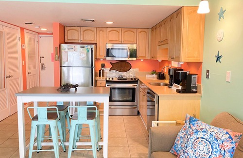 Fort Morgan Condo | Charming Studio Beachside Resort Gulf Shores Resort Conference Center, Ft.Morgan
