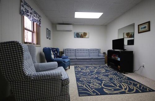Brevard House | Chestnut Ridge in Connestee · Chestnut Ridge in Connestee Falls
