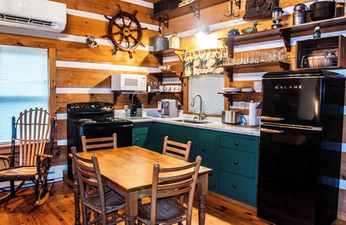 Otto Cabin | Chinkapin Gap on Betty's Creek - 1BR + Open Sleeping Loft w/1/2 Bath