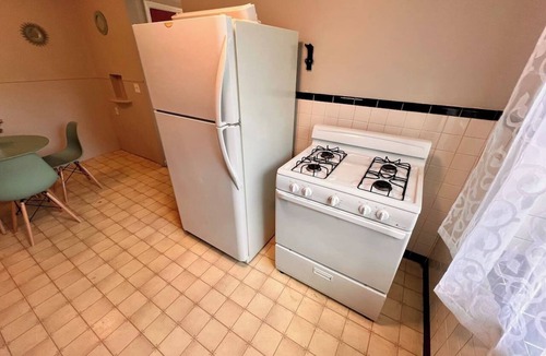 Westwood Apartment | Cincy Furnished Stays Joyful King 1 Bed Apartment