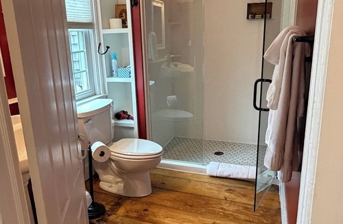 Salsbury Cove Bed & Breakfast | Coach Stop Inn