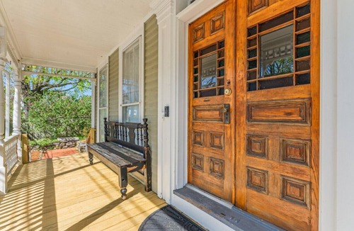 Mystic House | Coastal Victorian Home, Walk to Downtown