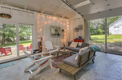 Coffeyville Apartment | Coffeyville Countryside Studio w/Fire Pit!