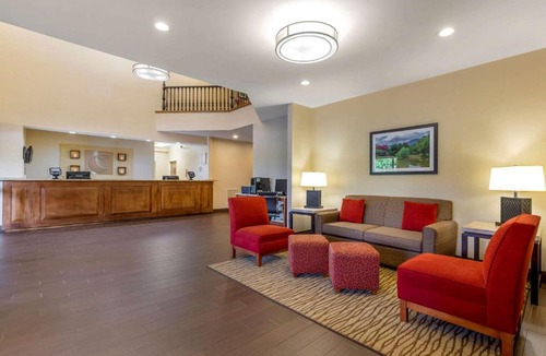 Lenoir Hotel | Comfort Inn & Suites Lenoir Hwy 321 Northern Foothills