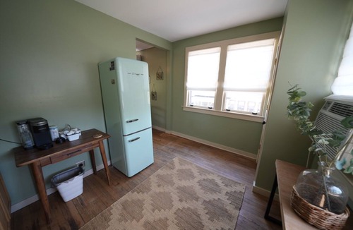 Asheville Cottage | Cottage 1/4 mile to Biltmore Estate Entrancen2 BD-1BA-GREAT LOCATION