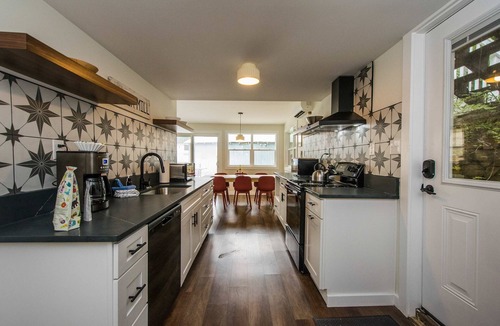 Lake Lure House | Cottage AND Tiny House on Lake Pontoon Available