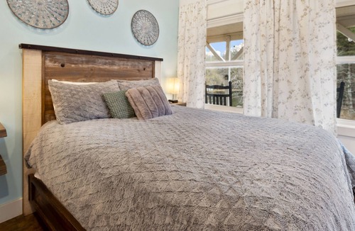 Blowing Rock Cottage | Cottage in Blue Ridge Mountains