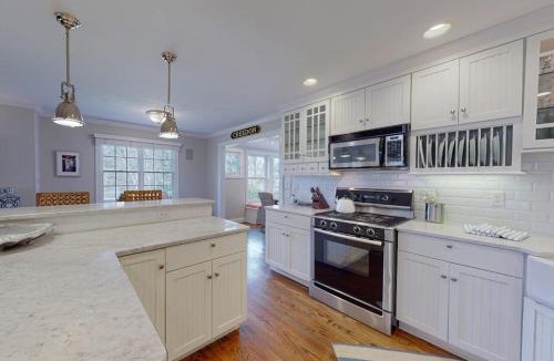 Cotuit House | Cotuit Mannor