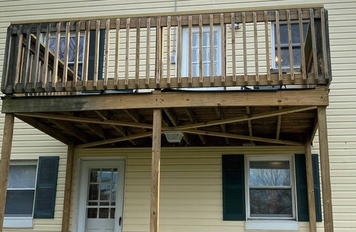 Charleston House | Country Comfy Right In Town New Remodel King/Queen