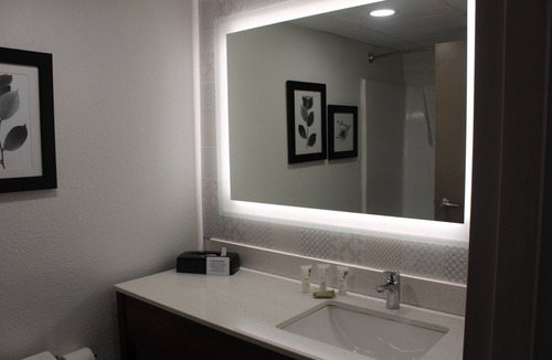 Spring Hill Hotel | Country Inn & Suites By Radisson, Dunbar - Charleston