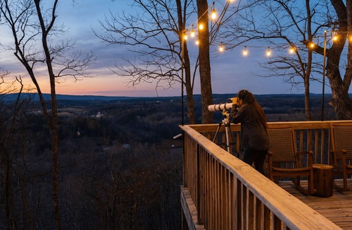 Berkeley Springs Cottage | Country Road Cottage-Mountain Views + Private Hot Tub + Sauna + Game Room