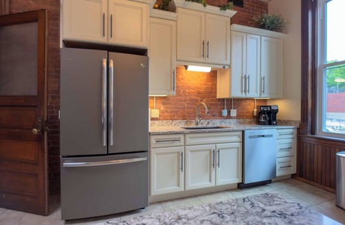 Clarksburg Apartment | Court St Suite, Court St Suite Check-in/Out at 1p.m.